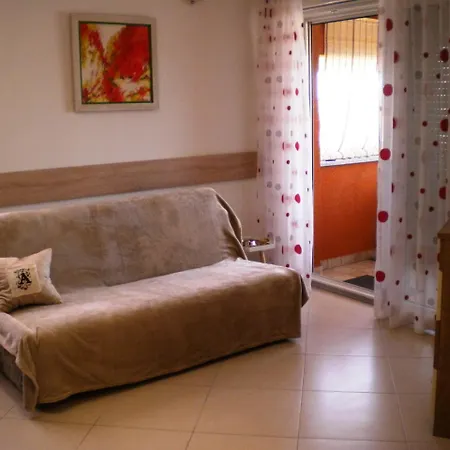 Adelita Apartamento Dračevac
